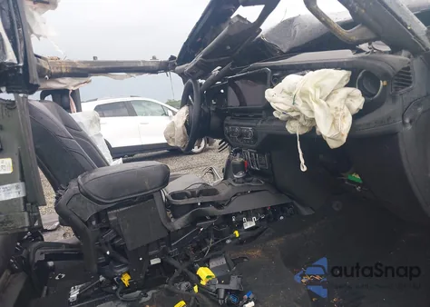 2024 Jeep Wrangler 4Xe Sahara 4Xe from USA, damaged, VIN 1C4RJXP66RW230059